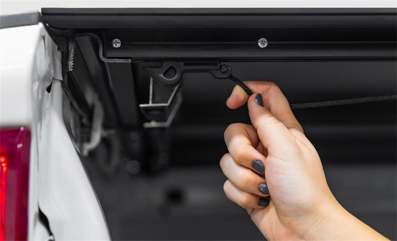 Access LOMAX Tri-Fold Cover Black Urethane Finish 2020 Jeep Gladiator - 5ft Bed (w/ Trail Rail) B3070029